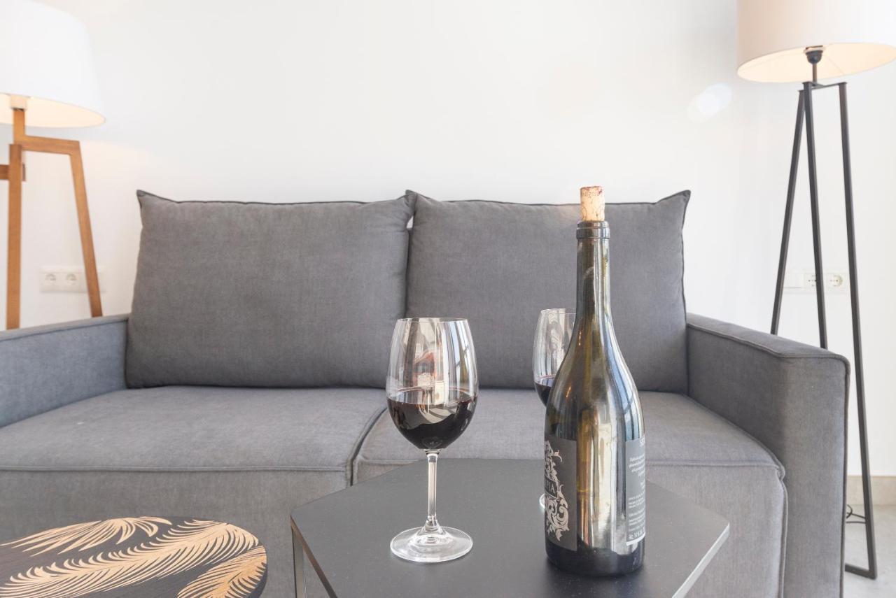 Apartamento 'El Balcon De La Malagueta' Malaga Luaran gambar